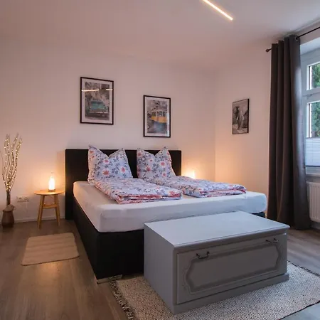 Vier Findlinge Thale