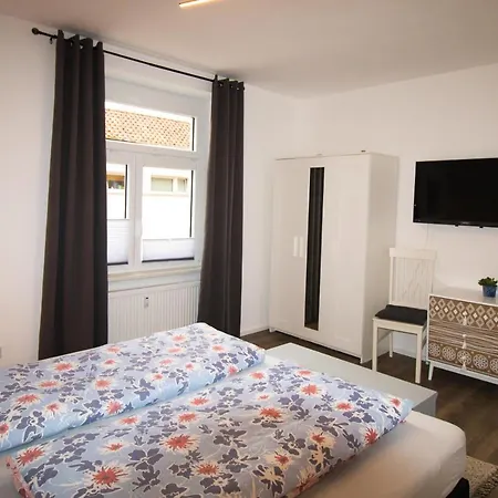 Vier Findlinge * Thale